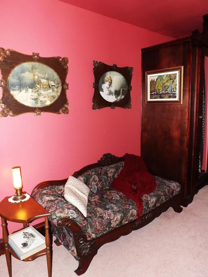 Green Gay Bulls Bed And Breakfast Vernon Bridge Exterior foto